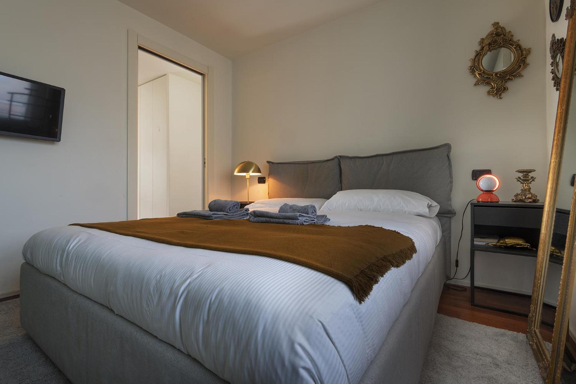 Giresio 41 - Your Penthouse With Rooftop Garden In Milano Navigli - Wifi Exterior photo
